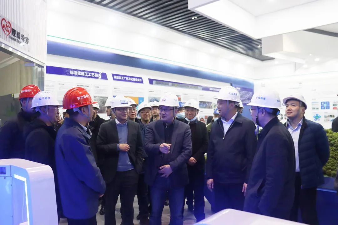 蜀道集團總經(jīng)理助理，蜀道高速集團黨委書記、董事長陳光軍赴古金高速ZCB1-3項目開展工作調研