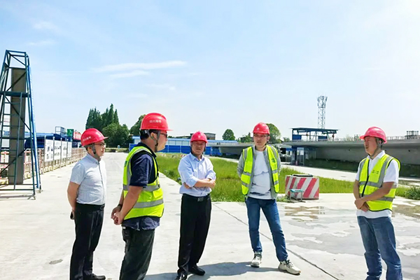 川交公司領(lǐng)導(dǎo)檢查動態(tài)