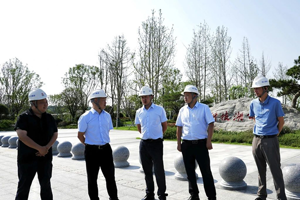 川交公司黨委副書記、董事、總經(jīng)理魯正偉深入綿陽科技城新區(qū)片區(qū)項目檢查指導(dǎo)工作